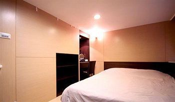 Lucky Apartment-Ximen Taipei Esterno foto